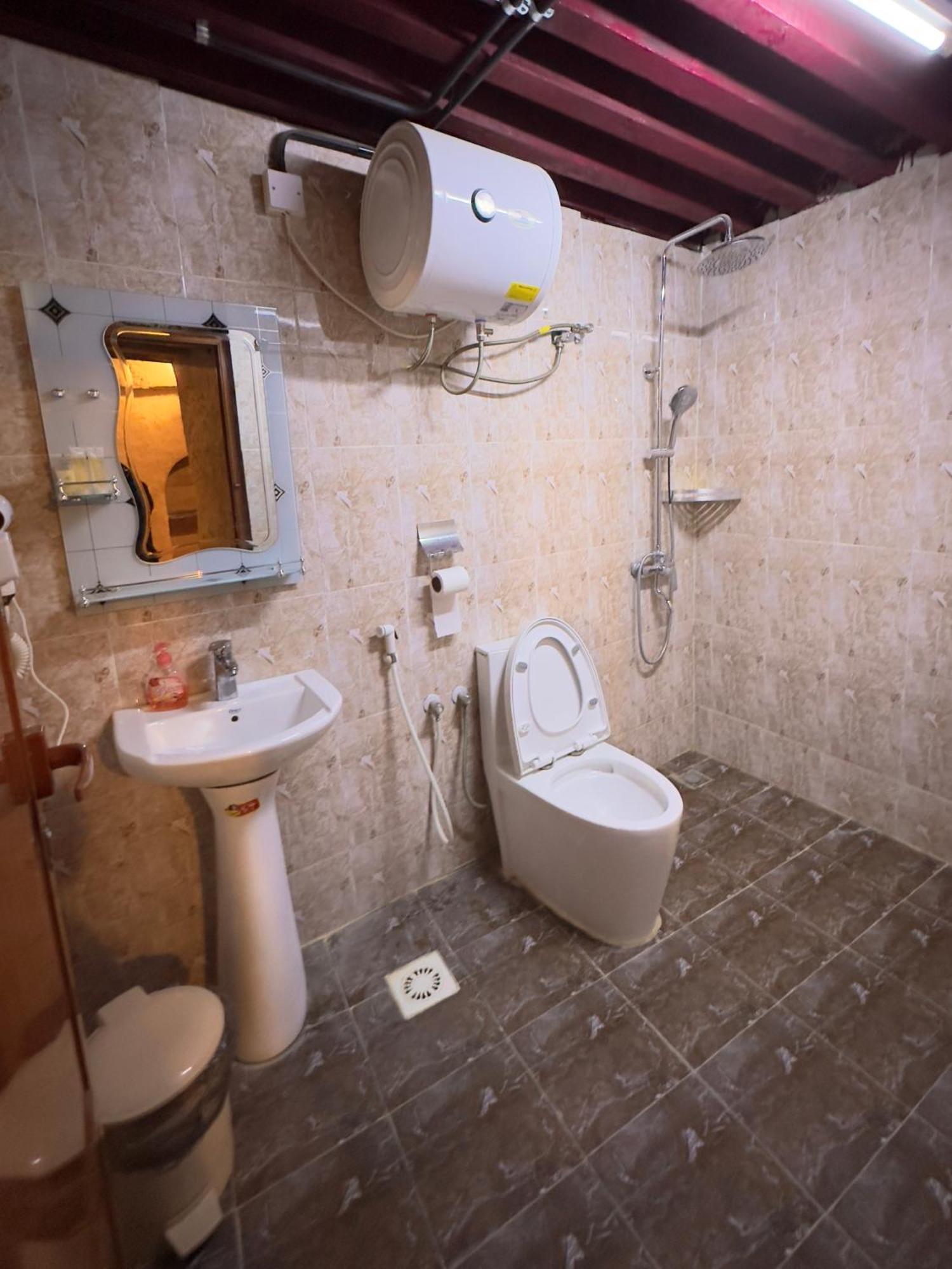 Al Hamra Heritage Inn Room photo